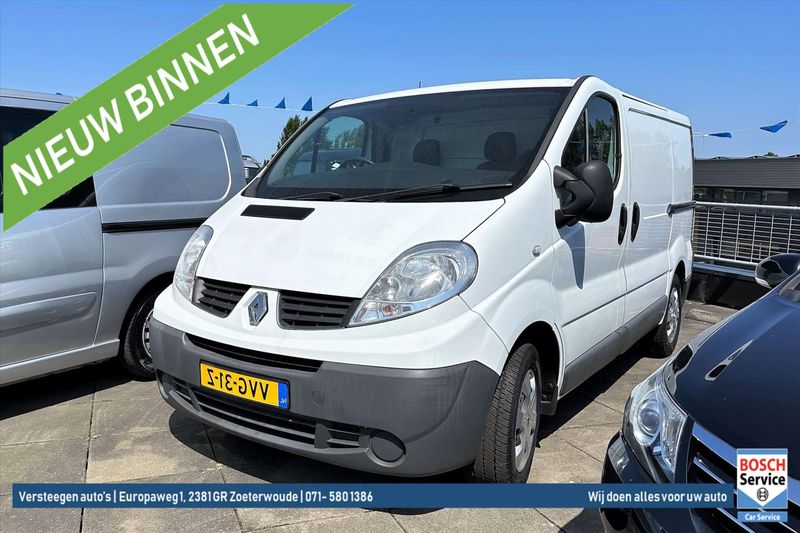 RENAULT - TRAFIC II 2.0 DCI - Véhicule Accidenté - 0€