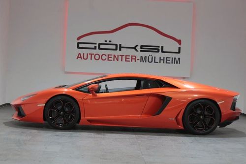 Thousands of verified cars Lamborghini with extended warranty. Buy online  at 